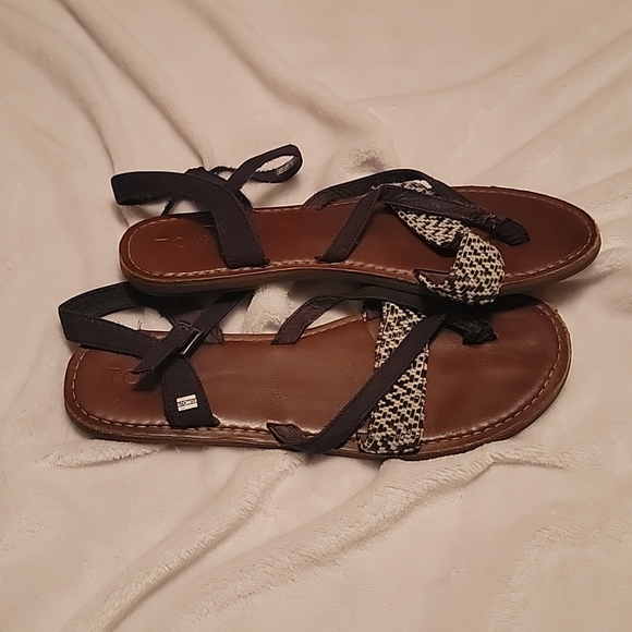Tom Sandals - Picture 4 of 4